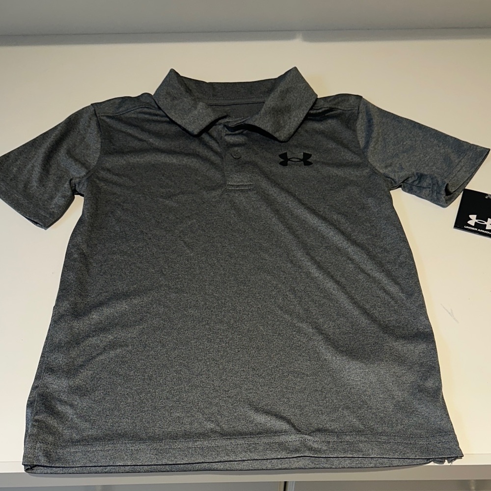 NWT Under Armour boys size 7 Gray Polo Shirt